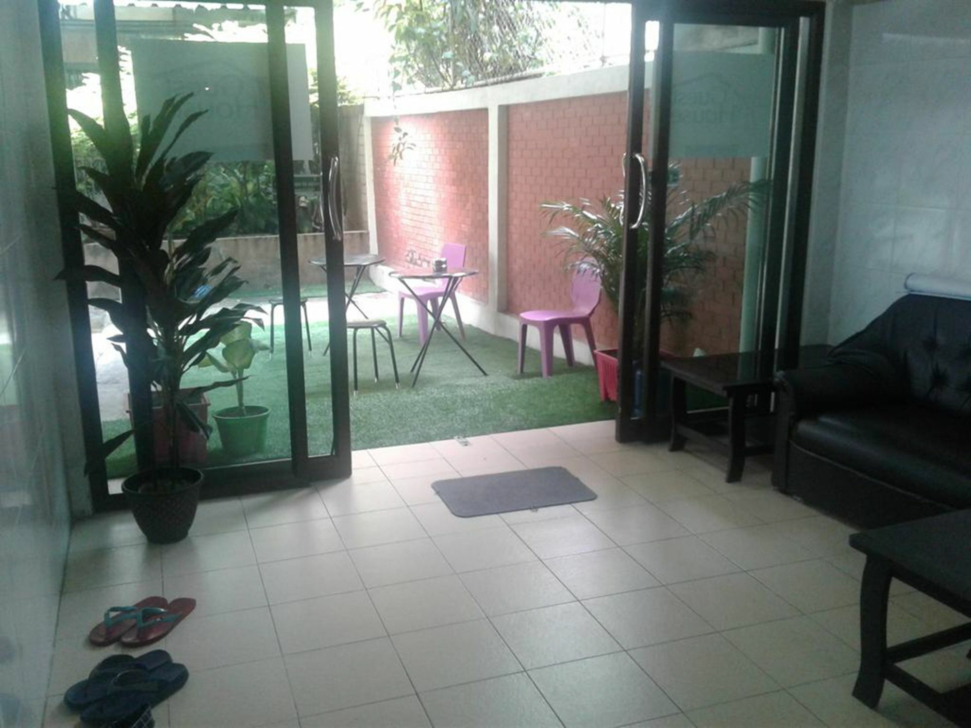 Yaya Guesthouse Bangkok Exterior foto