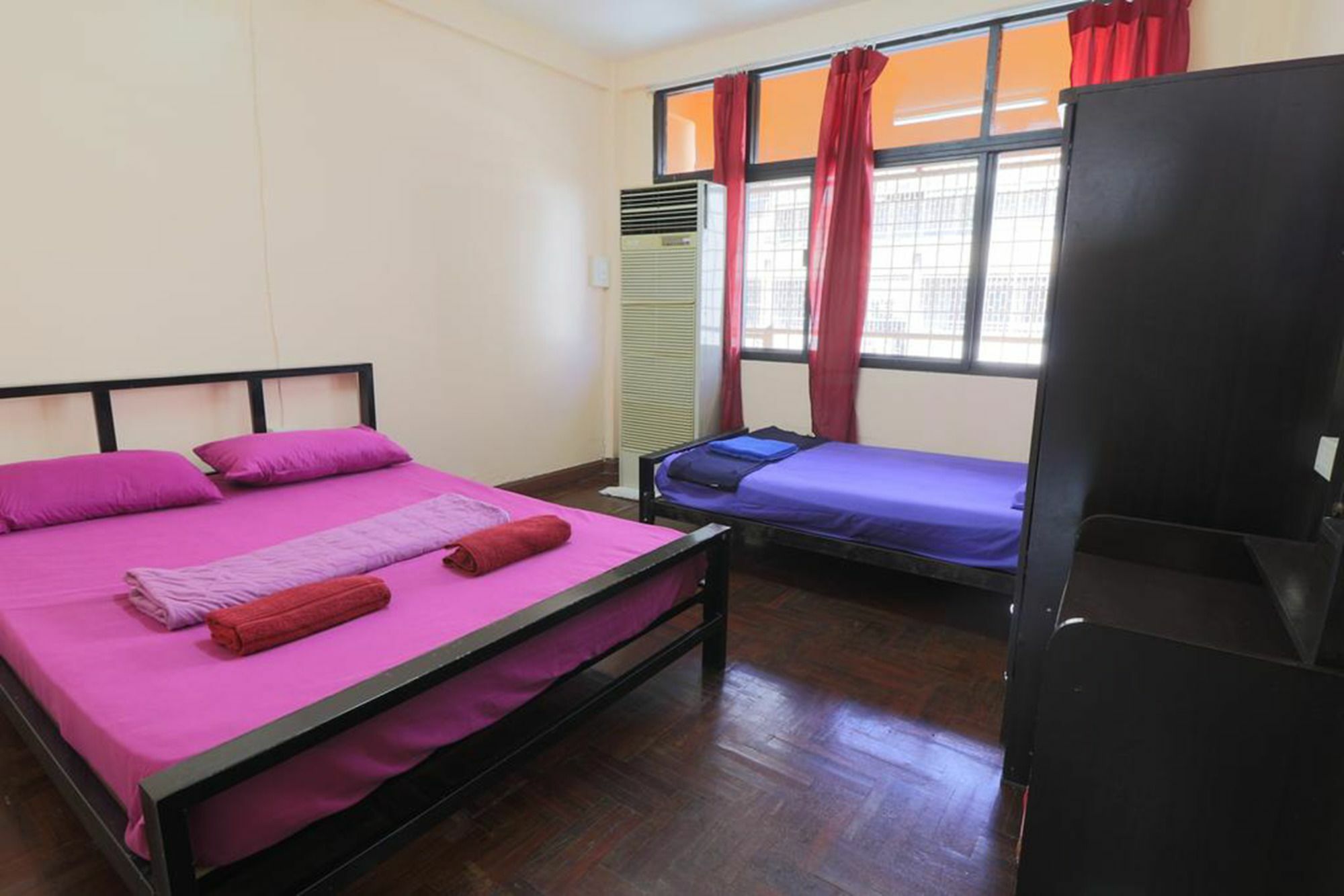 Yaya Guesthouse Bangkok Exterior foto